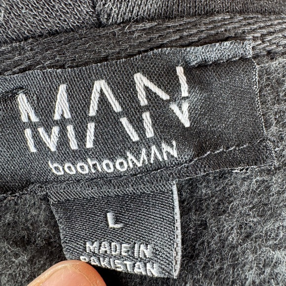 BoohooMAN Fleece Lined Black Zippered Hoodie - Picture 6 of 13